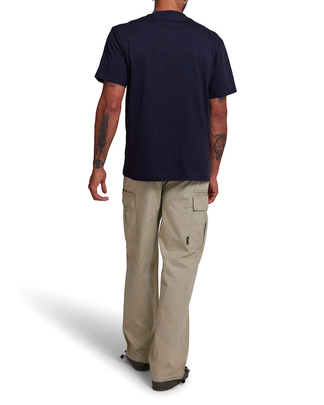 TAKE OFF POCKET TEE - BLACK