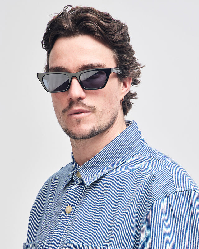 BROCKHOUSE 2 - BLACK