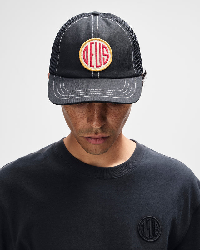 PILL TRUCKER 3 - BLACK