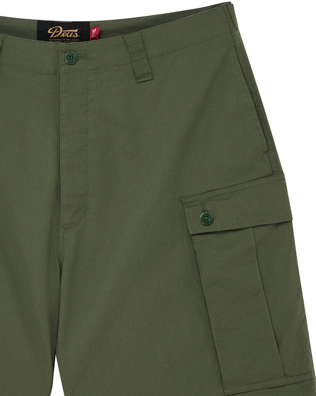 POWER SHORT - PINE GREEN