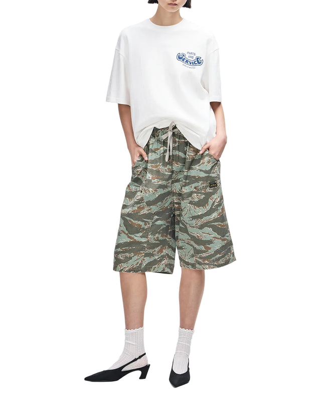 UNFORSEEN SHORT - GROUND COVER GREEN