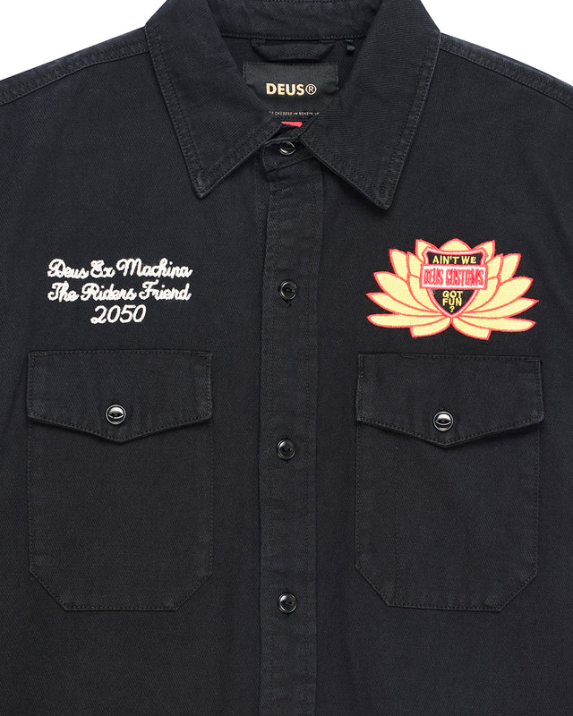 SACRED CHEST SHIRT - BLACK