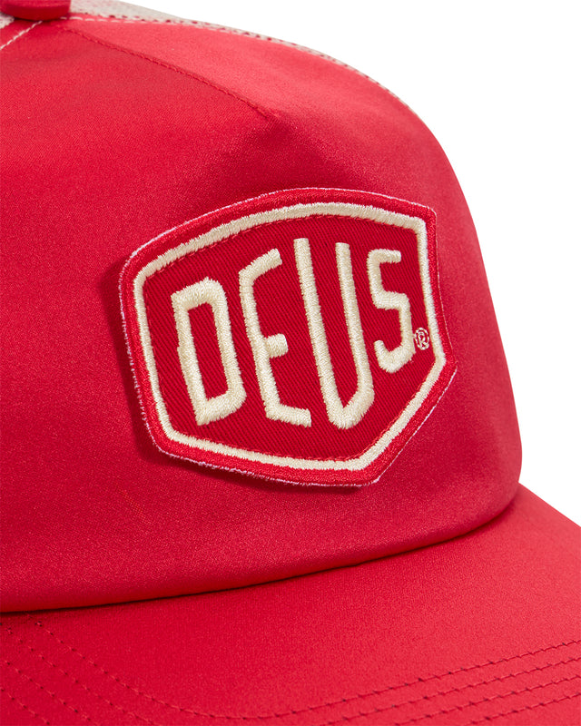 PARIS SHIELD CAP - POINSETTIA RED