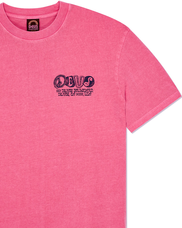 LABYRINTH TEE - RASPBERRY