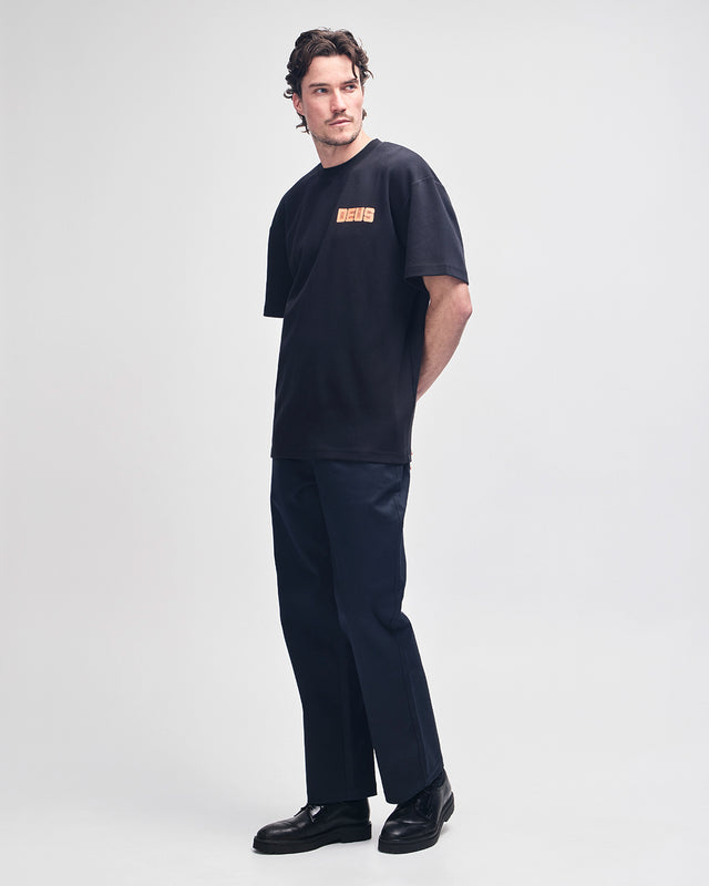 GRAND PRIX TEE - BLACK