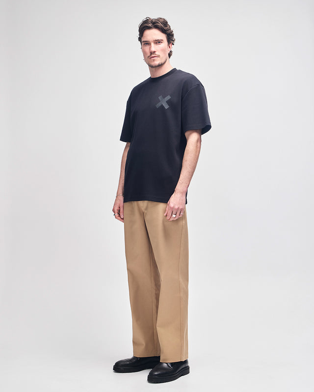 SURBITON ADDRESS TEE - BLACK