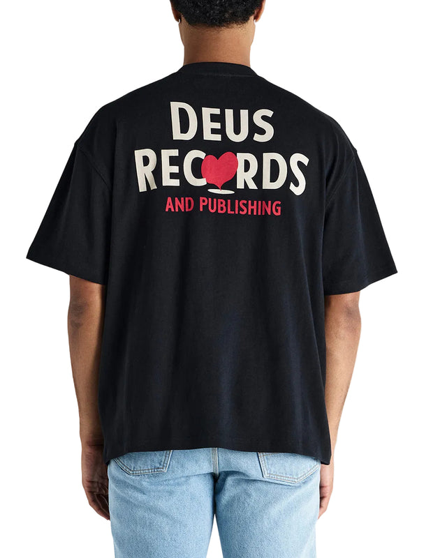 DEEP CUT TEE - BLACK