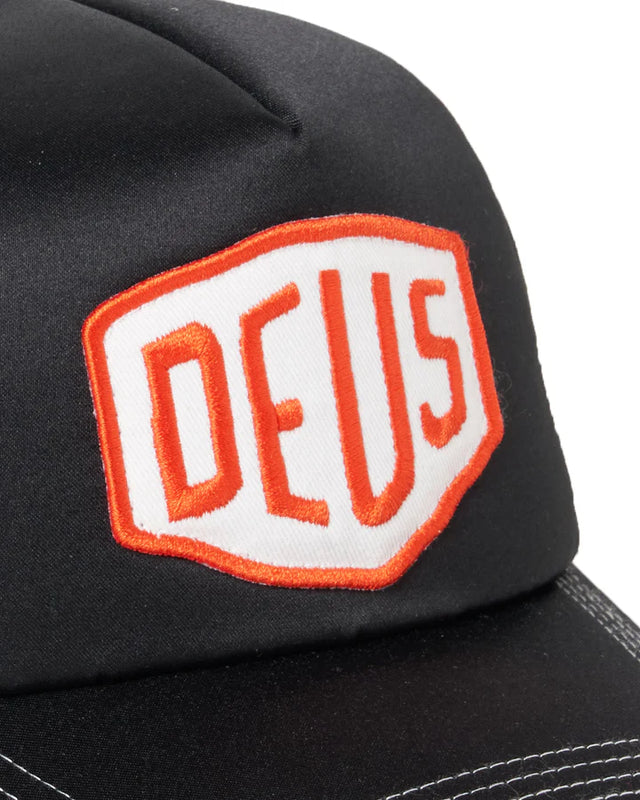 SHIELD LUXX TRUCKER - BLACK