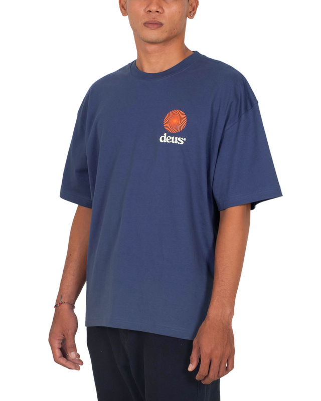 STRATA TEE  - PATRIOT BLUE