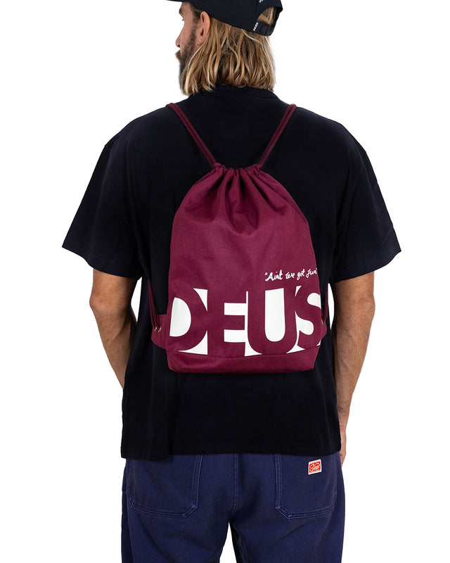 DEUS CARRY STRING BAG 25 - MAROON