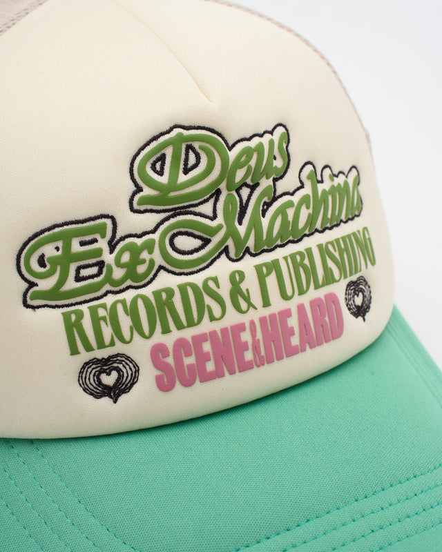 BIGGKISU TRUCKER - WHITE SWAN